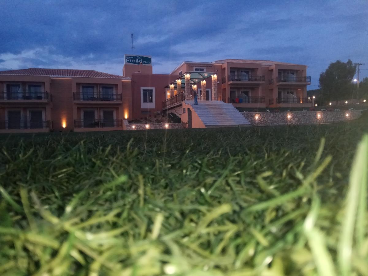 Finiki Plaza Aparthotel Methone Buitenkant foto