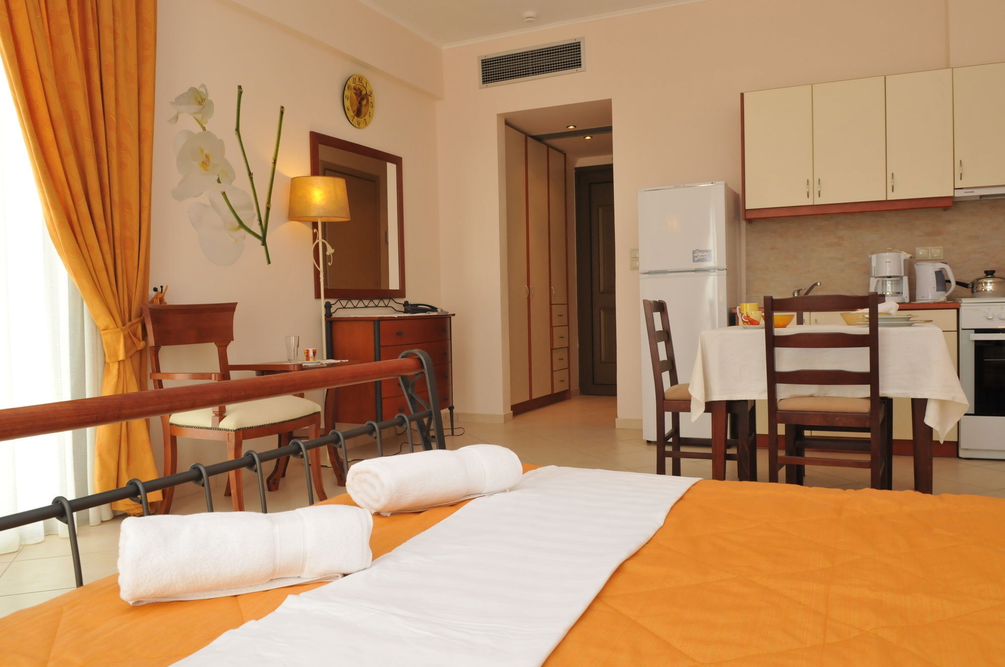Finiki Plaza Aparthotel Methone Buitenkant foto