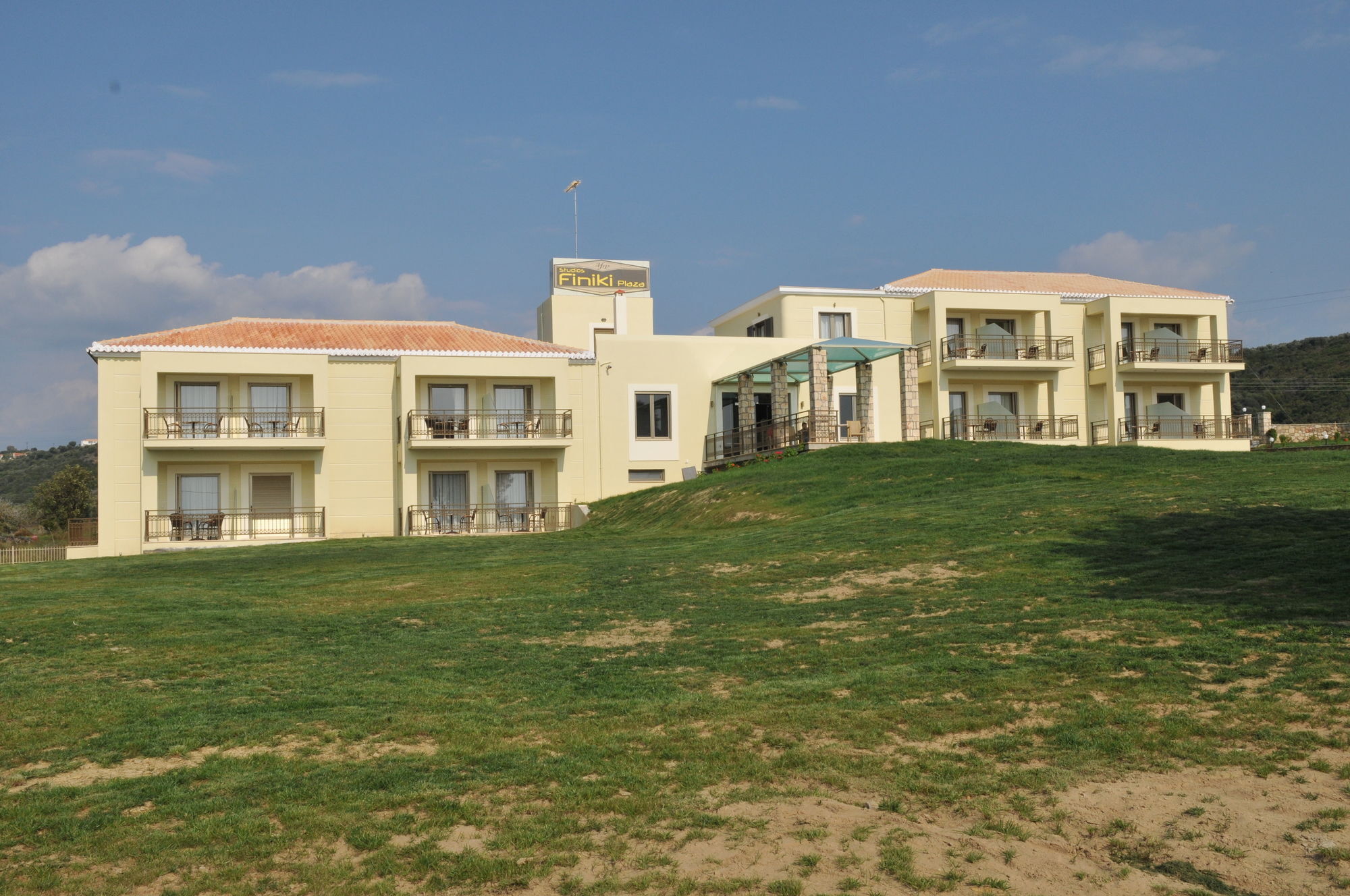Finiki Plaza Aparthotel Methone Buitenkant foto